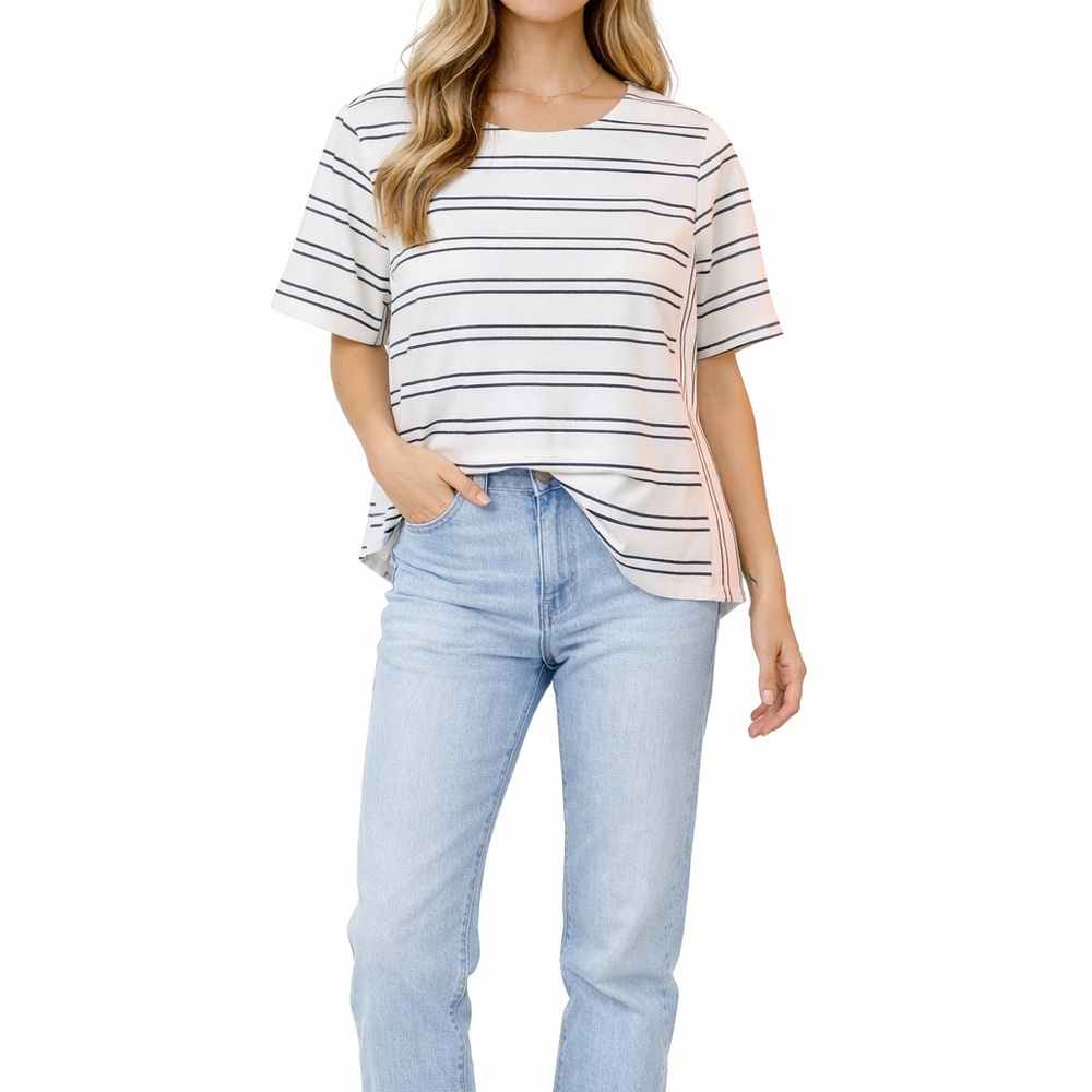 Nordstrom Size Medium White and Black Stripped Zipper-Back Blouse